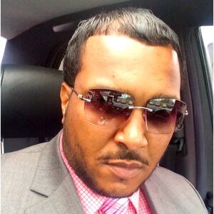 Meet your Posher, Christopher